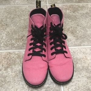 Dr Martens Pink Hackney